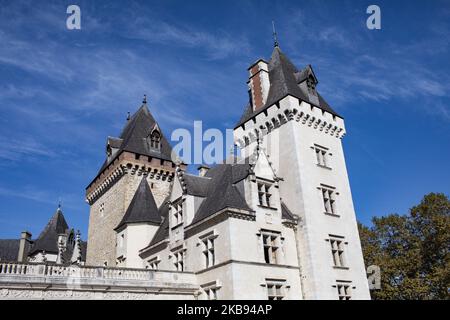 Die Fassade des Schlosses von Pau im Zentrum der Altstadt von Pau, Frankreich, am 27. September 2019. Berühmt für die Geburt des Königs von Frankreich und Navarra, Heinrich IV. (Foto von Emeric Fohlen/NurPhoto) Stockfoto