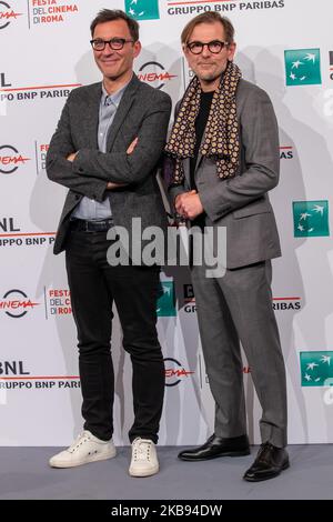 Matthieu Delaporte (R) und Alexandre de La Patelliere besuchen die Fotoaufnahme des Films ''Le Meilleur Reste a venir'' während des Filmfestivals von Rom 14. am 24. Oktober 2019 in Rom, Italien. (Foto von Mauro Fagiani/NurPhoto) Stockfoto