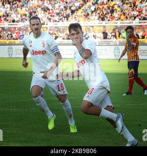 Paulo Dybala vom FC Juventus feiert das Tor beim Spiel der Serie A zwischen uns Lecce und dem FC Juventus am 26. oktober 2019 im Stadion „Via del Mare“ in Lecce, Italien (Foto: Gabriele Maricchiolo/NurPhoto) Stockfoto