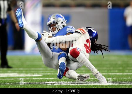 Marvin Jones (11), der breite Empfänger der Detroit Lions, wird von Janoris Jenkins (20), dem Eckpfeiler der New York Giants, während der ersten Hälfte eines NFL-Fußballspiels gegen die New York Giants in Detroit, Michigan, USA, am Sonntag, dem 27. Oktober 2019, abgesetzt. (Foto von Amy Lemus/NurPhoto) Stockfoto