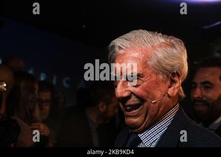 Mario Vargas Llosa nimmt an der Präsentation des neuen Buches „Tiempos Recios“ in der Casa America am 28. Oktober 2019 in Madrid, Spanien, Teil. (Foto von Antonio Navia/NurPhoto) Stockfoto