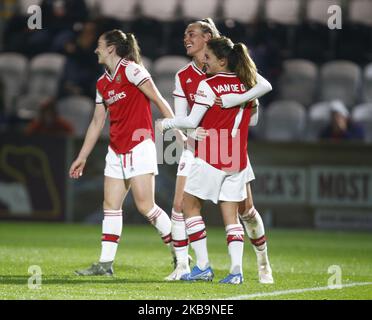 Danielle van de Donk von Arsenal feiert ihr Tor während der UEFA Women's Champions League des Spiels 16 Leg 2 zwischen Arsenal Women und Slavia Praha Women im Meadow Park Stadium am 31. Oktober 2019 in Borehamwood, England (Foto by Action Foto Sport/NurPhoto) Stockfoto