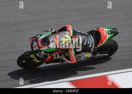 Der spanische MotoGP-Fahrer Aleix Espargaro vom Aprilia Racing Team Gresini in Aktion beim ersten Training des Großen Preises von Malaysia auf dem Sepang International Circuit am 1.. November 2019 in Kuala Lumpur, Malaysia. (Foto von Zahim Mohd/NurPhoto) Stockfoto