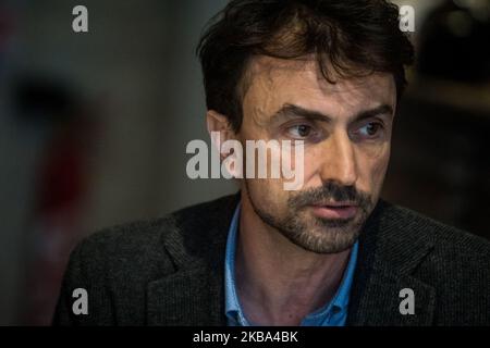 Pressekonferenz der Mitglieder von Europe Ecologie Les Verts (EELV) in Lyon, Frankreich, am 5. November 2019, nachdem Bayer-Monsanto, dessen Sitz sich in Saint-Priest bei Lyon befindet, vor dem Gericht in Lyon die Anfechtung der Genehmigung für das Inverkehrbringen von Roundup 720 eingereicht hatte. Die Pressekonferenz wurde mit den Sprechern von Europe Ecologie Les Verts, Julien Bayou und Sandra Régol, Bruno Bernard, Kandidat für die Präsidentschaft der Metropolregion Lyon, Béatrice Vessiller, Kandidat für den Bürgermeister von Villeurbanne und Grégory Doucet, Kandidat für den Bürgermeister von Lyon, abgehalten Stockfoto