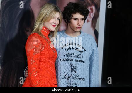 WEST HOLLYWOOD, LOS ANGELES, KALIFORNIEN, USA - 05. NOVEMBER: Laura dern und Ellery Harper kommen zur Los Angeles-Premiere von Netflix's 'Marriage Story', die am 5. November 2019 im Directors Guild of America Theatre in West Hollywood, Los Angeles, Kalifornien, USA, stattfand. (Foto von Xavier Collin/Image Press Agency/NurPhoto) Stockfoto