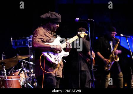 Regi Wooten von der amerikanischen Jazzband The Wooten Brothers treten am 1. november 2019 in Mailand, Italien, live im Blue Note auf. (Foto von Roberto Finizio/NurPhoto) Stockfoto