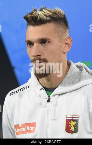 Ionut Andrei Radu von Genua FC während der Serie Ein Spiel zwischen SSC Napoli und Genua FC im Stadio San Paolo Neapel Italien am 9. November 2019. (Foto von Franco Romano/NurPhoto) Stockfoto