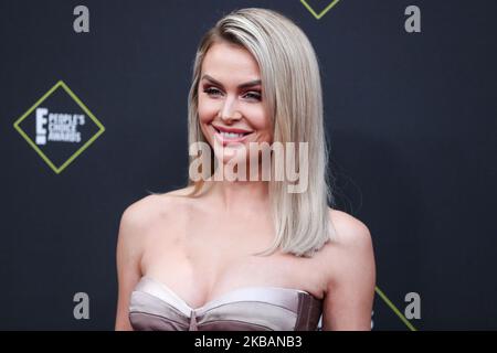 SANTA MONICA, LOS ANGELES, KALIFORNIEN, USA - NOVEMBER 10: Lala Kent Wearing Afffair kommt am 2019 E an! Die People's Choice Awards werden am 10. November 2019 im Barker Hangar in Santa Monica, Los Angeles, Kalifornien, USA, verliehen. (Foto von Xavier Collin/Image Press Agency/NurPhoto) Stockfoto