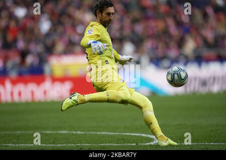 Diego Lopez von Espanyol hat während des Liga-Spiels zwischen Club Atletico de Madrid und RCD Espanyol am 10. November 2019 in Wanda Metropolitano in Madrid, Spanien, bestanden. (Foto von Jose Breton/Pics Action/NurPhoto) Stockfoto