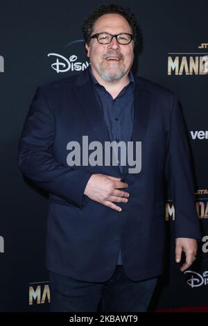 HOLLYWOOD, LOS ANGELES, KALIFORNIEN, USA - 13. NOVEMBER: Jon Favreau kommt bei der Los Angeles Premiere von Disney+s "The Mandalorian" an, die am 13. November 2019 im El Capitan Theatre in Hollywood, Los Angeles, Kalifornien, USA, stattfand. (Foto von Xavier Collin/Image Press Agency/NurPhoto) Stockfoto