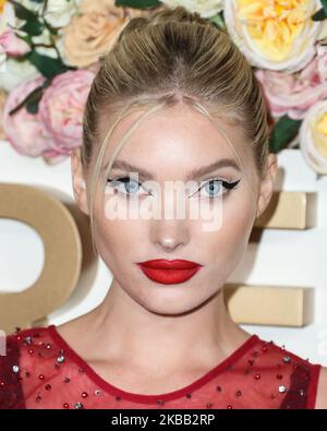 HOLLYWOOD, LOS ANGELES, KALIFORNIEN, USA - 15. NOVEMBER: Model Elsa Hosk kommt zu den jährlichen #REVOLVEawards 3. 2019, die am 15. November 2019 in den Goya Studios in Hollywood, Los Angeles, Kalifornien, USA, abgehalten wurden. (Foto von Xavier Collin/Image Press Agency/NurPhoto) Stockfoto