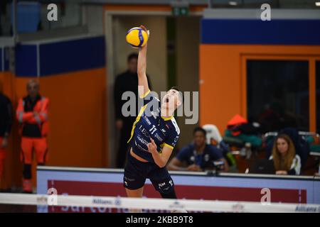 Der amerikanische Spieler Micah Christernson von Azumit Leo Shoes Modenaspielt während des Spiels von Super Lega Credem Banca Allianz Powervolley Milano - Azumit Leo Shoes Modena (Foto von Andrea Diodato/NurPhoto) Stockfoto