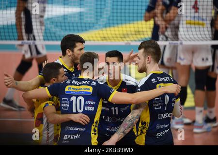 Der amerikanische Spieler Micah Christernson von Azumit Leo Shoes Modenaspielt während des Spiels von Super Lega Credem Banca Allianz Powervolley Milano - Azumit Leo Shoes Modena (Foto von Andrea Diodato/NurPhoto) Stockfoto