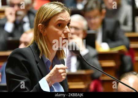 Die Juniorministerin für Wirtschaft und Finanzen Agnes Pannier beantwortet die Fragen der Senatoren - 20. November 2019, Paris (Foto: Daniel Pier/NurPhoto) Stockfoto