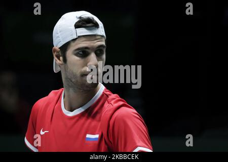 Karen Jachanov aus Russland in Aktion am 5. Tag des Davis Cup 2019 in La Caja Magica am 22. November 2019 in Madrid, Spanien (Foto von Oscar Gonzalez/NurPhoto) Stockfoto