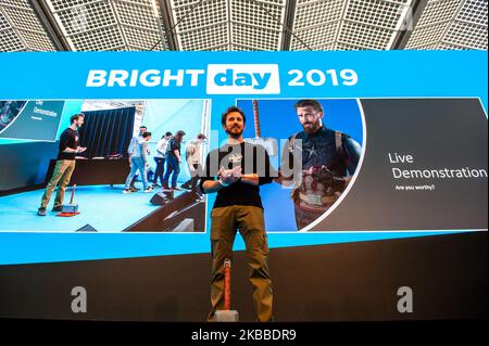 James Hobson, alias The Hacksmith, hielt einen Vortrag während des Bright Day Festivals in Amsterdam am 23.. November 2019. (Foto von Romy Arroyo Fernandez/NurPhoto) Stockfoto