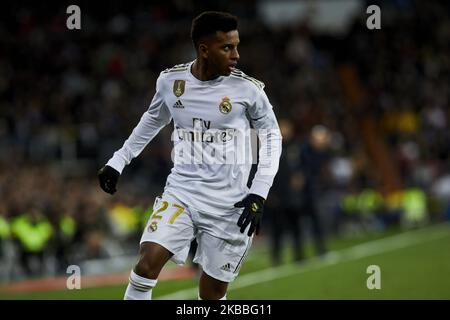 Rodrygo geht beim La Liga-Spiel zwischen Real Madrid und Real Sociedad im Santiago Bernabeu Stadium in Madrid, Spanien, gegen Real Madrid vor. 23. November 2019. (Foto von A. Ware/NurPhoto) Stockfoto
