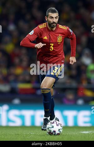 Der Spanier Raul Albiol (Villarreal CF) kontrolliert den Ball während der UEFA Euro 2020 Qualifikation zwischen Spanien und Rumänien am 18. November 2019 in Madrid, Spanien. (Foto von Jose Breton/Pics Action/NurPhoto) Stockfoto