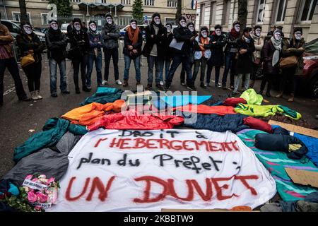 Demonstration gegen den neuen Winter-Notunterkunftsplan des Präfekten von Rhône am 28. November 2019 in Lyon, Frankreich. (Foto von Nicolas Liponne/NurPhoto) Stockfoto