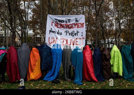 Demonstration gegen den neuen Winter-Notunterkunftsplan des Präfekten von Rhône am 28. November 2019 in Lyon, Frankreich. (Foto von Nicolas Liponne/NurPhoto) Stockfoto