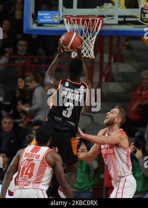 -3 Michael MOORE Virtus Roma in Aktion während des Italien Lega Basket der Serie A , Openjobmetis Varese - Virtus Roma am 1. Dezember 2019 in Varese Palasport Enerxenia Arena (Foto von Fabio Averna/NurPhoto) Stockfoto