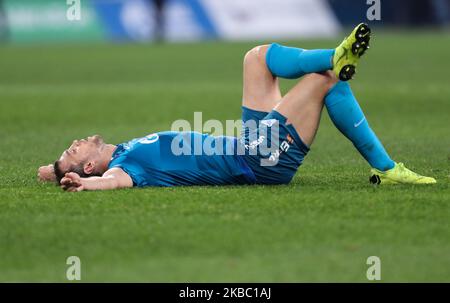 Artem Dzyuba vom FC Zenit Sankt Petersburg reagiert während des Spiels der russischen Premier League zwischen dem FC Zenit St. Petersburg und dem FC Spartak Moskau am 1. Dezember 2019 in der Gazprom Arena in St.Petersburg, Russland. (Foto von Igor Russak/NurPhoto) Stockfoto