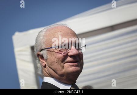 Der schwedische König Carl XVI Gustaf nimmt am 3. Dezember 2019 an einem Programm zur Bekämpfung von Emissionen und Luftverschmutzung in Neu-Delhi, Indien, Teil. (Foto von Indraneel Chowdhury/NurPhoto) Stockfoto