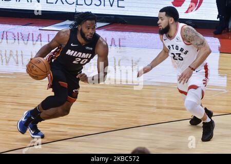 Justise Winslow #20 der Miami Heat verarbeitet den Ball während des NBA-regulären Saisonspiels Toronto Raptors vs Miami Heat in der Scotiabank Arena am 03. Dezember 2019 in Toronto, Kanada (Miami Heat gewann 121-110) (Foto: Anatoliy Cherkasov/NurPhoto) Stockfoto
