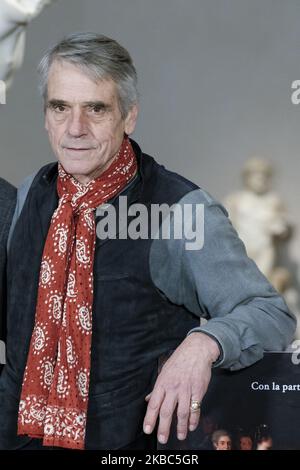 Der Schauspieler Jeremy Irons nimmt am 04. Dezember 2019 an der Fotoausstellung „Pintores y Reyes del Prado“ im El Prado Museum in Madrid, Spanien, Teil. (Foto von Oscar Gonzalez/NurPhoto) Stockfoto