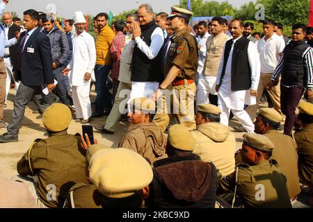 Rajasthan Chief Minister Ashok Ghelot während der 57. Home Defense Foundation Day Feier in Jaipur, Rajasthan, Indien am 6. Dezember 2019. (Foto von Vishal Bhatnagar/NurPhoto) Stockfoto