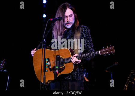 Manuel Agnelli von Afterhours tritt am 10. Dezember 2019 in Mailand, Italien, am Teatro Degli Arcimboldi auf. (Foto von Mairo Cinquetti/NurPhoto) Stockfoto