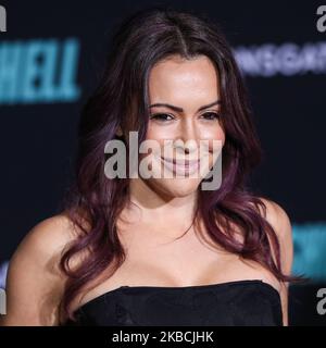 WESTWOOD, LOS ANGELES, KALIFORNIEN, USA - 10. DEZEMBER: Die Schauspielerin Alyssa Milano kommt bei der Los Angeles Special Screening of Liongates 'Bombshell' an, die am 10. Dezember 2019 im Regency Village Theatre in Westwood, Los Angeles, Kalifornien, USA, stattfand. (Foto von Xavier Collin/Image Press Agency/NurPhoto) Stockfoto