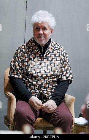 Der spanische Regisseur Pedro Almodovar besucht am 12. Dezember 2019 in Madrid, Spanien, Dolor y Gloria's Langfassung-Drehbuch-Präsentation im Sala Equis. (Foto von Oscar Gonzalez/NurPhoto) Stockfoto