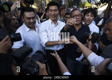 Der thailändische Politiker und Führer der oppositionellen Future Forward Party Thanathorn Juangroongruangkit kommt zu einer Kundgebung in Bangkok, Thailand. 14. Dezember 2019. (Foto von Anusak Laowias/NurPhoto) Stockfoto