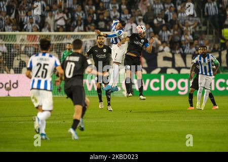 Gabi gewinnt am 14. Dezember 2019 im Jassim bin Hamad Stadium in Doha, Katar, einen Kopfball im FIFA Club World Cup 2.-Spiel zwischen Monterrey und Al-Sadd Sports Club. (Foto von Simon Holmes/NurPhoto) Stockfoto