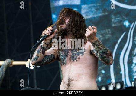 Ivar Nikolaisen von Kvelertak spielt am 02 2014. Juli live in Mailand, Italien. Kvelertak sind eine norwegische Heavy Metal Band aus Stavanger, die 2007 gegründet wurde und norwegische Texte hat und deren Haupteinflüsse Rock and Roll, Black Metal und Punk Rock sind. (Foto von Mairo Cinquetti/NurPhoto) Stockfoto