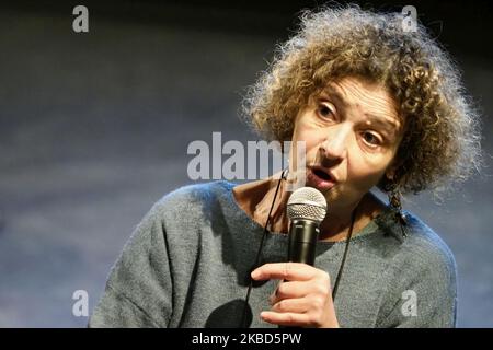 Wirtschaftswissenschaftlerin Rachel Silvera spricht während des Treffens: Frauen und Pensionen - Frauen protestieren gegen das neue französische Pensionsgesetz - 16. Dezember 2019, Paris (Foto: Daniel Pier/NurPhoto) Stockfoto