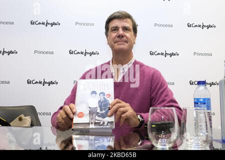 Cayetano Martinez de Irujo signiert sein Buch "von Cayetana nach Cayetano" in Madrid. 17. Dezember 2019 Spanien (Foto von Oscar Gonzalez/NurPhoto) Stockfoto