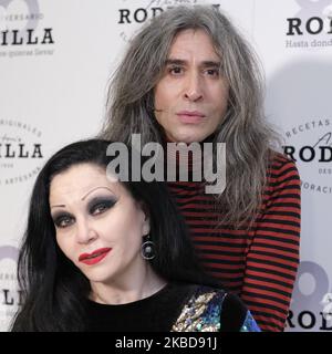 Die spanischen Sänger Olvido Gara 'Alaska' und Mario Vaquerizo während des 80.-jährigen Jubiläums von Rodilla am 19. Dezember 2019 in Madrid, Spanien. (Foto von Oscar Gonzalez/NurPhoto) Stockfoto