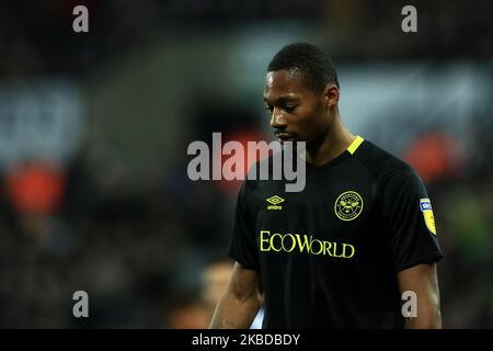 Ethan Pinnock von Brentford während des Sky Bet Championship-Spiels zwischen West Bromwich Albion und Brentford im Hawthorns, West Bromwich am Samstag, den 21.. Dezember 2019. (Foto von Leila Coker/MI News/NurPhoto) Stockfoto