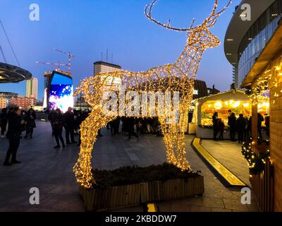 Gesamtansicht des Platzes Gae Aulenti in Mailand, Italien, am 23 2019. Dezember (Foto: Mairo Cinquetti/NurPhoto) Stockfoto