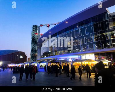 Gesamtansicht des Platzes Gae Aulenti in Mailand, Italien, am 23 2019. Dezember (Foto: Mairo Cinquetti/NurPhoto) Stockfoto