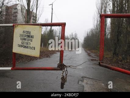 Ein Blick auf eine verlassene Stadt Pripjat in Tschernobyl, Ukraine, am 25. Dezember 2019. Die Tschernobyl-Katastrophe im Kernkraftwerk Tschernobyl ereignete sich am 26. April 1986. (Foto von STR/NurPhoto) Stockfoto