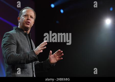 Joe Dispenza, Neurowissenschaftler, internationaler Dozent, Forscher, Unternehmensberater, Autor und Pädagoge spricht auf dem Pendulum Summit, dem World's Leading Business and Self-Empowerment Summit, im Dublin Convention Center. Am donnerstag, den 9. Januar 2020, in Dublin, Irland. (Foto von Artur Widak/NurPhoto) Stockfoto