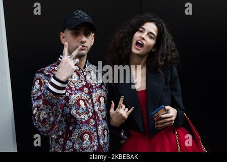 Wayne Santana (L) und Chiara Scelsi (R) kommen anlässlich der Fashion Week 2020 in Mailand, Italien, am 11 2020. Januar zur Dolce e Gabbana Fashion Show (Foto: Mairo Cinquetti/NurPhoto) Stockfoto