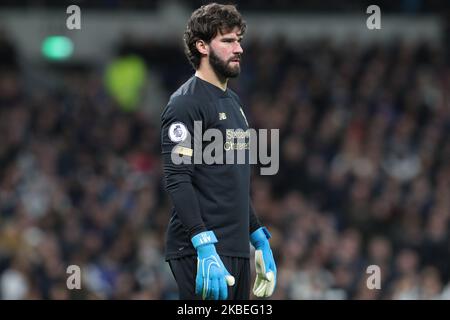 Liverpooler Torwart Alisson Becker während des Premier League-Spiels zwischen Tottenham Hotspur und Liverpool im Tottenham Hotspur Stadium, London, am Samstag, 11.. Januar 2020. (Foto von Jon Bromley/MI News/NurPhoto) Stockfoto