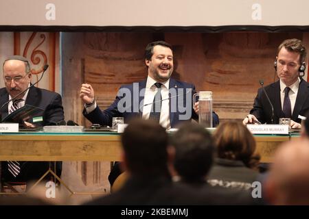 Matteo Salvini, der italienische Senator und Parteivorsitzende der Lega, halten während der Konferenz über „Neue Formen des Antisemitismus“ am 16. Januar 2020 in Sala Zuccari, Senat, Rom, Italien, eine Vorsprache. (Foto von Andrea Pirri/NurPhoto) Stockfoto