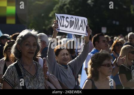 Demonstranten nehmen an den gedenkfeiern zum fünften Jahrestag des Todes von Sonderanwalt Alberto NismanÂ´s am 18. Januar 2020 in Buenos Aires, Argentinien, auf der Plaza Vaticano Teil. (Foto von MatÃ­as Baglietto/NurPhoto) Stockfoto