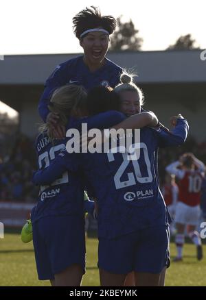 Chelsea Ladies Sam Kerr feiert ihr Tor mit Chelsea Ladies Ji so Yunbeim Barclays Women's Super League-Spiel zwischen Arsenal Women und Chelsea Women im Meadow Park Stadium am 19. Januar 2020 in Borehamwood, England (Foto by Action Foto Sport/NurPhoto) Stockfoto