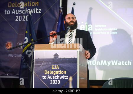 Rabbi Menachem Margolin spricht während eines Symposiums, das von der European Jewish Association (EJA) in Krakau, Polen, organisiert wurde. 20. Januar 2020. Parlamentarier und Bildungsminister aus ganz Europa haben sich während der Veranstaltung „EJA-Delegation in Auschwitz 2020“ versammelt, um über Möglichkeiten zur Bekämpfung des Antisemitismus in Europa zu diskutieren. Am nächsten Tag werden die Teilnehmer nach Auschwitz gehen, um den bevorstehenden 75.. Jahrestag der Befreiung des deutschen Konzentrationslagers zu begehen. (Foto von Beata Zawrzel/NurPhoto) Stockfoto